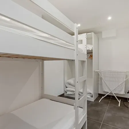 Saint Charles Apartmán